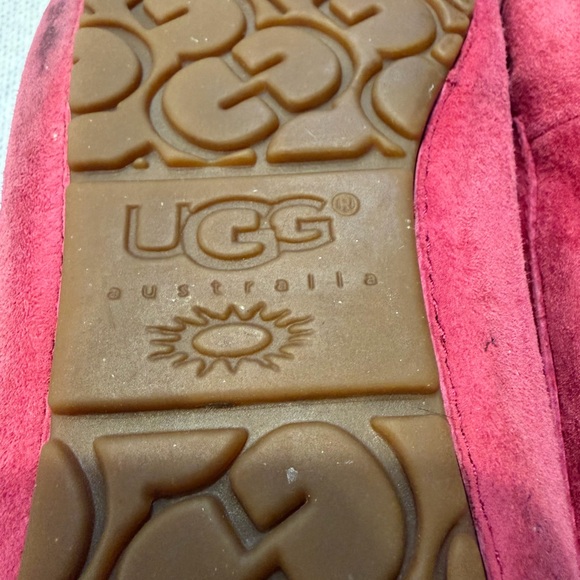 UGG Dakota Raspberry Pink Suede Slipper Moccasins Sz 9 - Picture 4 of 11